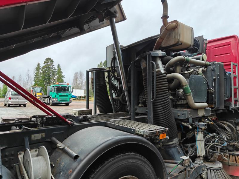 Σάρωθρο δρόμων Beam S12000 Volvo FM410: φωτογραφία 12 Σάρωθρο δρόμων Beam S12000 Volvo FM410: φωτογραφία 12