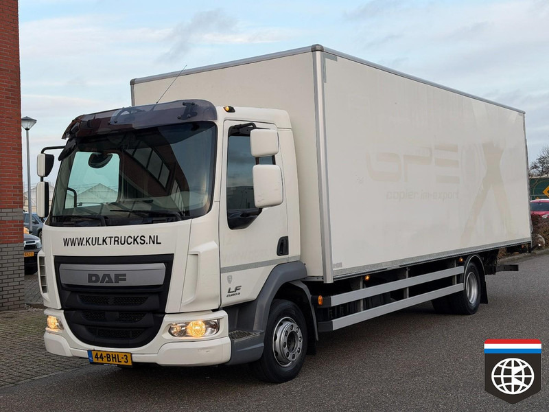DAF LF 180 FA TAIL LIFT - GOOD TYRES - SMART TACHO 2 - Φορτηγό κόφα: φωτογραφία 2 DAF LF 180 FA TAIL LIFT - GOOD TYRES - SMART TACHO 2 - Φορτηγό κόφα: φωτογραφία 2