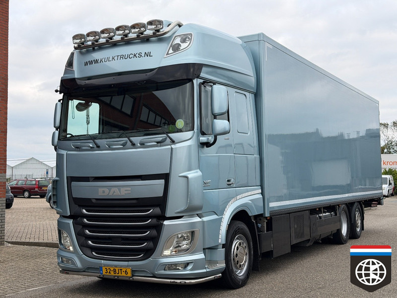 DAF XF 460 FAN TAIL LIFT / TRS / NIGHT A/C / RACING TEAM / CAMPER - Φορτηγό ψυγείο: φωτογραφία 2 DAF XF 460 FAN TAIL LIFT / TRS / NIGHT A/C / RACING TEAM / CAMPER - Φορτηγό ψυγείο: φωτογραφία 2