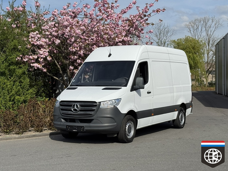 Mercedes-Benz Sprinter 315 RWD - Man - A/C - ACC - Μικρό βαν: φωτογραφία 1 Mercedes-Benz Sprinter 315 RWD - Man - A/C - ACC - Μικρό βαν: φωτογραφία 1