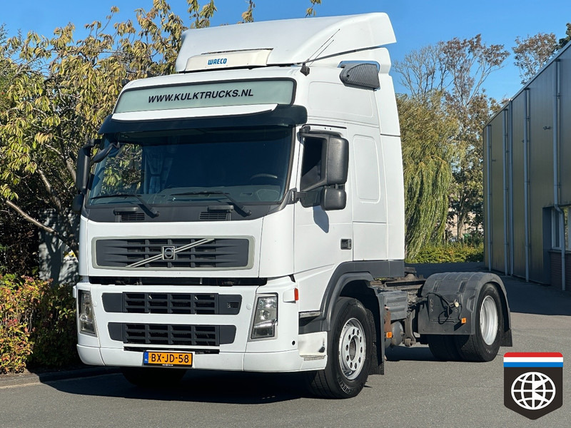 Volvo FM 370 EEV 4X2 NIGHT A/C - AUTOMATIC - EURO 5 - Τράκτορας: φωτογραφία 1 Volvo FM 370 EEV 4X2 NIGHT A/C - AUTOMATIC - EURO 5 - Τράκτορας: φωτογραφία 1