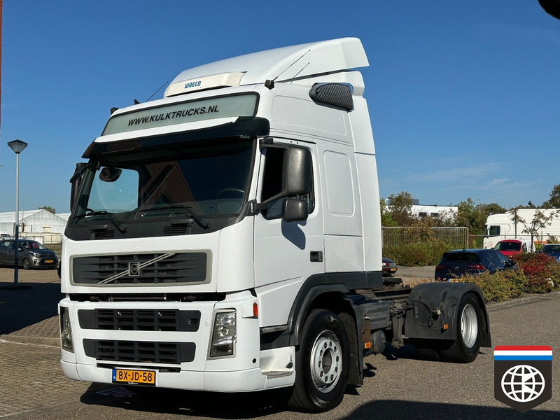 Volvo FM 370 EEV 4X2 NIGHT A/C - AUTOMATIC - EURO 5 - Τράκτορας: φωτογραφία 2 Volvo FM 370 EEV 4X2 NIGHT A/C - AUTOMATIC - EURO 5 - Τράκτορας: φωτογραφία 2