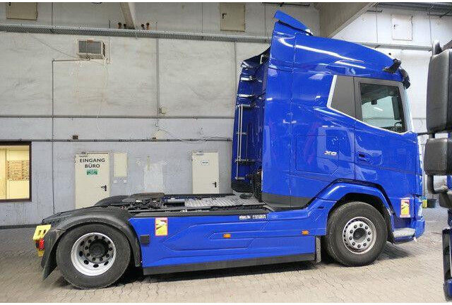DAF XG+ 480 FT 4x2, 2x Tank, Standheizung, Klima - Τράκτορας: φωτογραφία 2 DAF XG+ 480 FT 4x2, 2x Tank, Standheizung, Klima - Τράκτορας: φωτογραφία 2