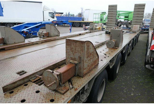 Goldhofer Spezial Tieflader für Schwertransport, 80to. NL - Ρυμούλκα με χαμηλό δάπεδο: φωτογραφία 5 Goldhofer Spezial Tieflader für Schwertransport, 80to. NL - Ρυμούλκα με χαμηλό δάπεδο: φωτογραφία 5