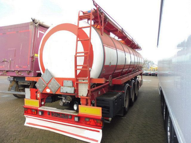 Kässbohrer Isoliert, Chemie, V2A, 32m³,Kompresor,Alu-Felgen - Επικαθήμενο βυτίο: φωτογραφία 4 Kässbohrer Isoliert, Chemie, V2A, 32m³,Kompresor,Alu-Felgen - Επικαθήμενο βυτίο: φωτογραφία 4