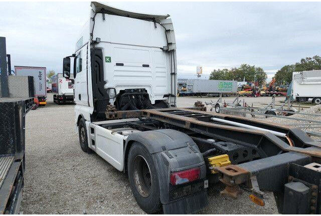 MAN 18.460 TGX XXL 4x2, Spoiler, Intarder, 2x Tank - Τράκτορας: φωτογραφία 3 MAN 18.460 TGX XXL 4x2, Spoiler, Intarder, 2x Tank - Τράκτορας: φωτογραφία 3