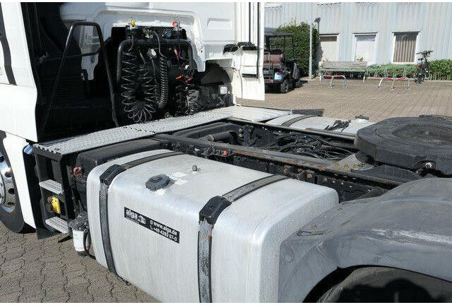 MAN 18.500 TGX 4x2, XXL, Intarder,Standklima,2x Tank - Τράκτορας: φωτογραφία 5 MAN 18.500 TGX 4x2, XXL, Intarder,Standklima,2x Tank - Τράκτορας: φωτογραφία 5