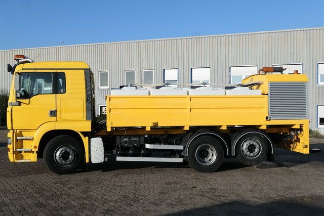 MAN 26.413/6x2/4x 2000 ltr. Tanks/Deutz Motor - Φορτηγό βυτιοφόρο: φωτογραφία 2 MAN 26.413/6x2/4x 2000 ltr. Tanks/Deutz Motor - Φορτηγό βυτιοφόρο: φωτογραφία 2