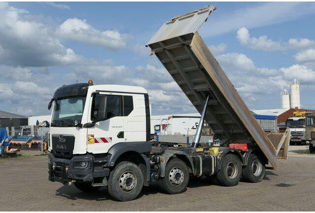 MAN 41.470 TGS 8x4, Bordmatik, Anbauplatte, Kombitür - Φορτηγό ανατρεπόμενο: φωτογραφία 2 MAN 41.470 TGS 8x4, Bordmatik, Anbauplatte, Kombitür - Φορτηγό ανατρεπόμενο: φωτογραφία 2