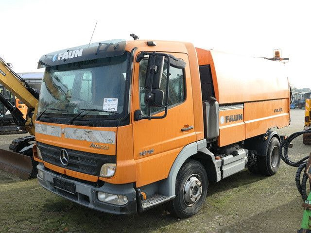 Mercedes-Benz 1018 Atego 4x2, Faun VIAJET 5R, Klima, 73tkm - Σάρωθρο δρόμων: φωτογραφία 4 Mercedes-Benz 1018 Atego 4x2, Faun VIAJET 5R, Klima, 73tkm - Σάρωθρο δρόμων: φωτογραφία 4