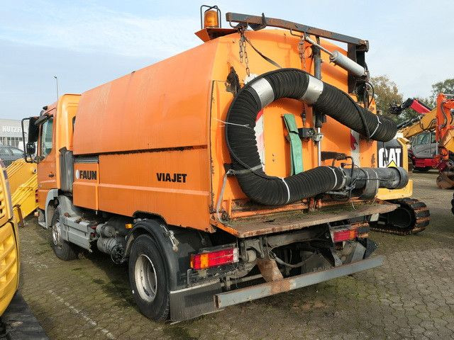 Mercedes-Benz 1018 Atego 4x2, Faun VIAJET 5R, Klima, 73tkm - Σάρωθρο δρόμων: φωτογραφία 5 Mercedes-Benz 1018 Atego 4x2, Faun VIAJET 5R, Klima, 73tkm - Σάρωθρο δρόμων: φωτογραφία 5