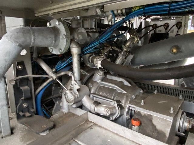 Leasing Mercedes-Benz 1833 Axor 4x4,Palfinger PK8502,Allrad,Seilwinde Mercedes-Benz 1833 Axor 4x4,Palfinger PK8502,Allrad,Seilwinde: φωτογραφία 11