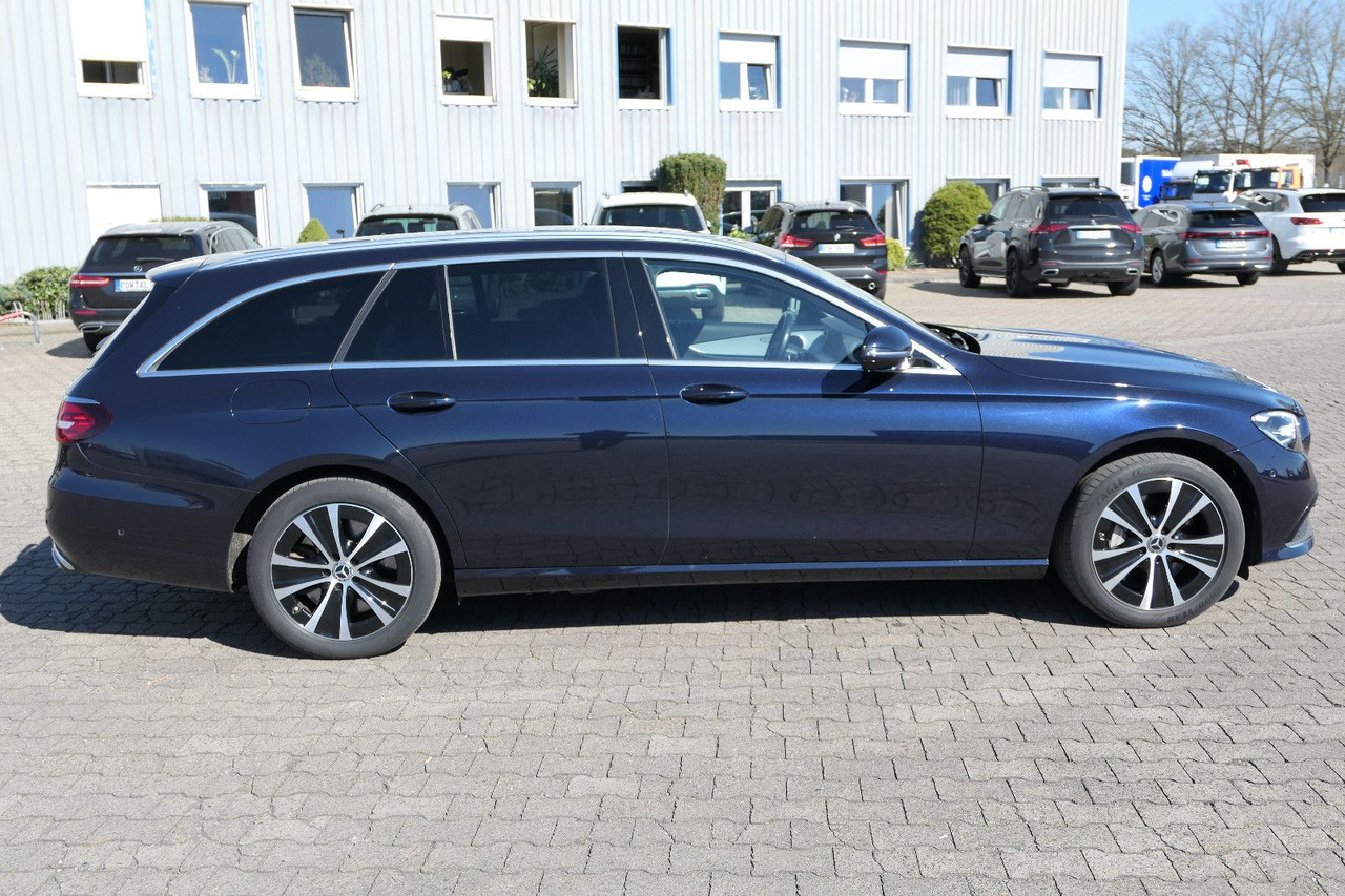 Mercedes-Benz E 300 de 4Matic/AHK/Klima - Αυτοκίνητο: φωτογραφία 4 Mercedes-Benz E 300 de 4Matic/AHK/Klima - Αυτοκίνητο: φωτογραφία 4