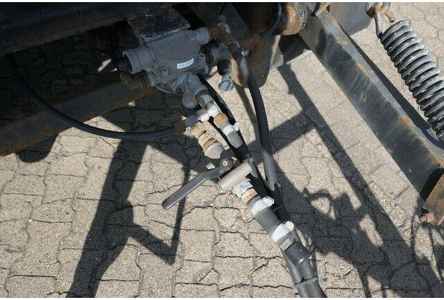 Ρυμούλκα βυτίο Tank Bunge TAA 22.5/3A3, 3 Kammern,Oben- und Untenbefüllung: φωτογραφία 10 Ρυμούλκα βυτίο Tank Bunge TAA 22.5/3A3, 3 Kammern,Oben- und Untenbefüllung: φωτογραφία 10