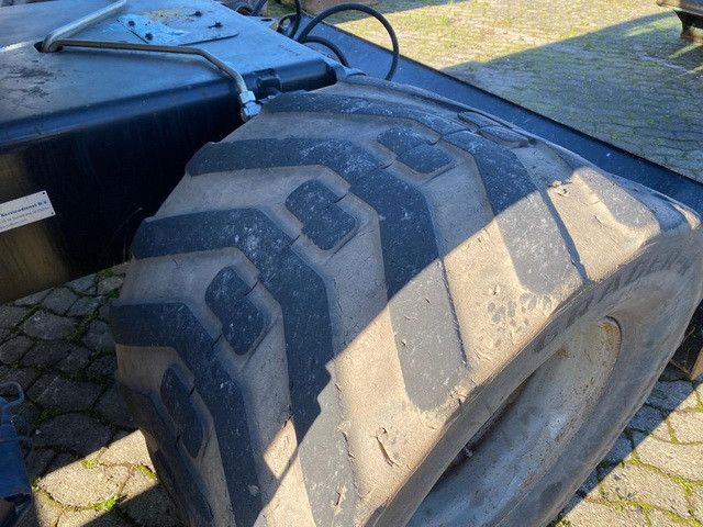 Terex TW 110, Verstellausleger, Pratzenabstützung - Τροχοφόρος εκσκαφέας: φωτογραφία 5 Terex TW 110, Verstellausleger, Pratzenabstützung - Τροχοφόρος εκσκαφέας: φωτογραφία 5