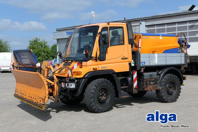 Unimog U 300 4x4, Schmidt, Streuer, Schild, Klima,27tkm - Φορτηγό: φωτογραφία 1 Unimog U 300 4x4, Schmidt, Streuer, Schild, Klima,27tkm - Φορτηγό: φωτογραφία 1