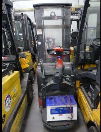 2 Transpalettes accompagnant porté debout Linde L14 - Παλετοφόρο: φωτογραφία 1 2 Transpalettes accompagnant porté debout Linde L14 - Παλετοφόρο: φωτογραφία 1