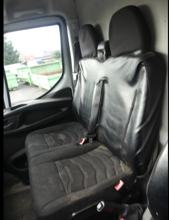 Βαν Camionnette Iveco Daily (2016-134.234 km): φωτογραφία 11