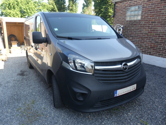 Camionnette Opel Vivaro (2018-122.114 km-VIN:WOVF7G60XJV634111) - Αυτοκίνητο: φωτογραφία 2 Camionnette Opel Vivaro (2018-122.114 km-VIN:WOVF7G60XJV634111) - Αυτοκίνητο: φωτογραφία 2