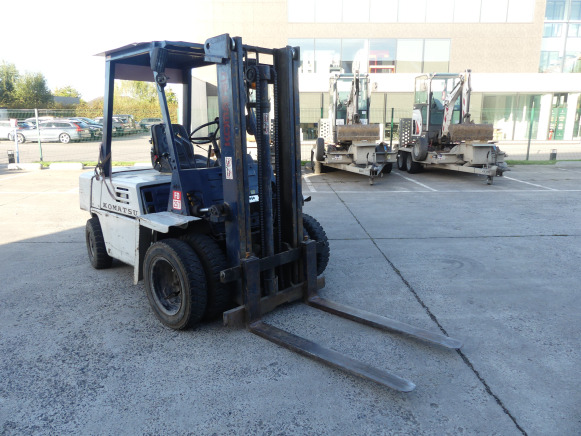 Chariot élévateur Komatsu FD25T - Πετρελαιοκίνητο περονοφόρο: φωτογραφία 2 Chariot élévateur Komatsu FD25T - Πετρελαιοκίνητο περονοφόρο: φωτογραφία 2