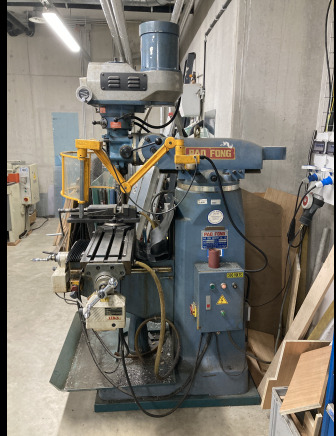 Fraiseuse - Κολωνάτο δράπανο: φωτογραφία 3 Fraiseuse - Κολωνάτο δράπανο: φωτογραφία 3