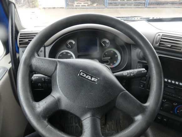 REF:BZ-DF-46 - Camion poubelle DAF FAG CF75 (2011-333.637 km) - Απορριμματοφόρο: φωτογραφία 5 REF:BZ-DF-46 - Camion poubelle DAF FAG CF75 (2011-333.637 km) - Απορριμματοφόρο: φωτογραφία 5