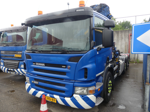 REF:BZ-RD-89 - Camion porte container avec grue Scania P360 B 8X2/*6 (2011-759.907 km) - Φορτηγό μεταφοράς εμπορευματοκιβωτίων/ Κινητό αμάξωμα: φωτογραφία 1 REF:BZ-RD-89 - Camion porte container avec grue Scania P360 B 8X2/*6 (2011-759.907 km) - Φορτηγό μεταφοράς εμπορευματοκιβωτίων/ Κινητό αμάξωμα: φωτογραφία 1