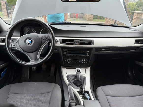 Voiture BMW 316D (2011-212.866 km-VIN:WBAPR51080E719674) - Αυτοκίνητο: φωτογραφία 5 Voiture BMW 316D (2011-212.866 km-VIN:WBAPR51080E719674) - Αυτοκίνητο: φωτογραφία 5