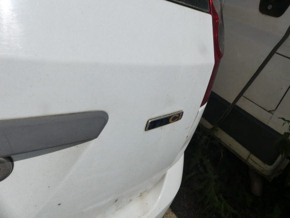 Voiture Ford FIESTA - Αυτοκίνητο: φωτογραφία 5 Voiture Ford FIESTA - Αυτοκίνητο: φωτογραφία 5