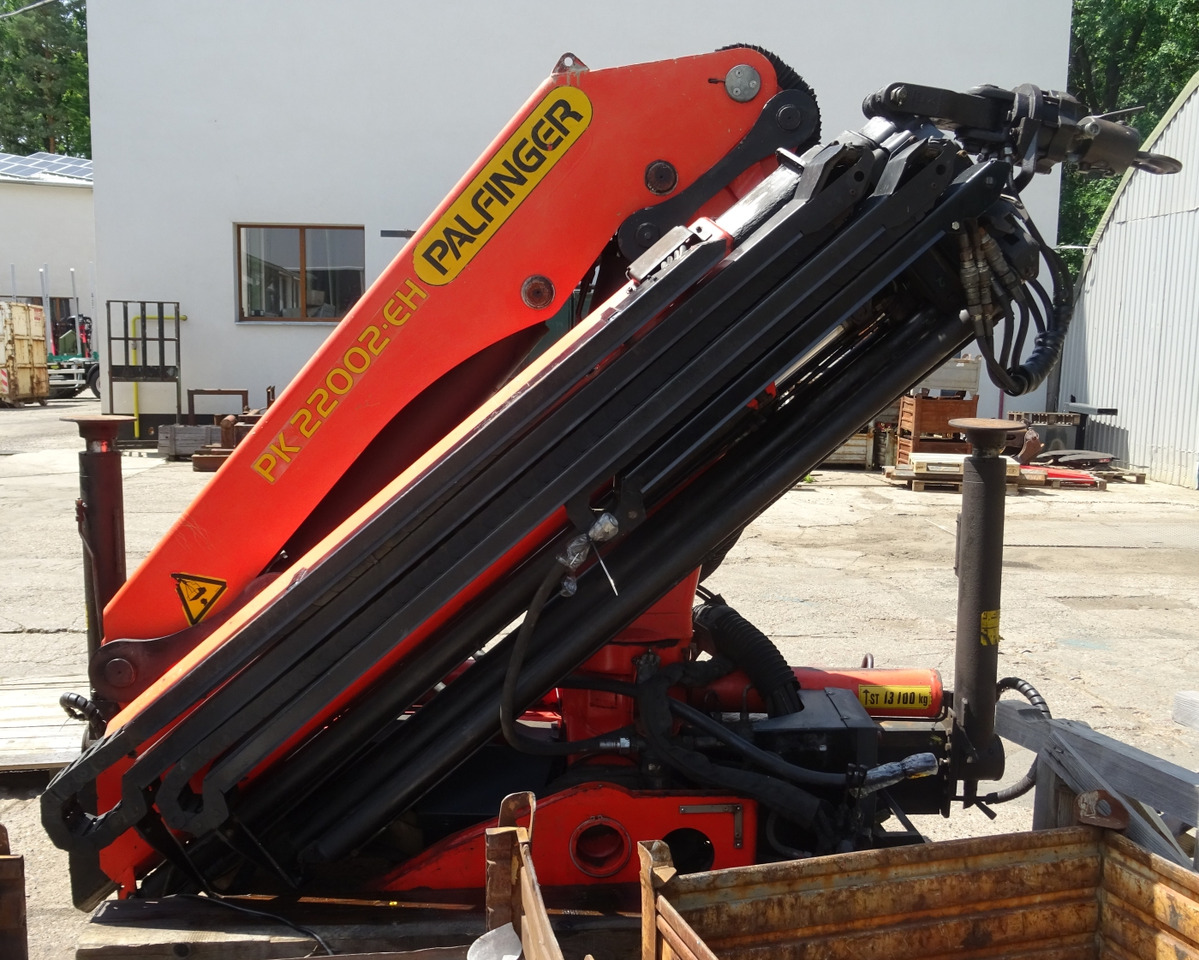 PALFINGER PK 22002-EH D crane - remote control, extra functions, Ladekran, Kran, - Γερανός παπαγάλος: φωτογραφία 1 PALFINGER PK 22002-EH D crane - remote control, extra functions, Ladekran, Kran, - Γερανός παπαγάλος: φωτογραφία 1