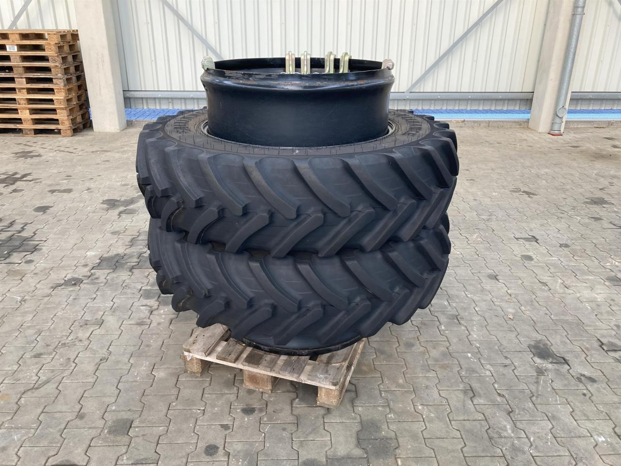 Alliance 380/85R34 - Ελαστικό για Γεωργικά μηχανήματα: φωτογραφία 1 Alliance 380/85R34 - Ελαστικό για Γεωργικά μηχανήματα: φωτογραφία 1