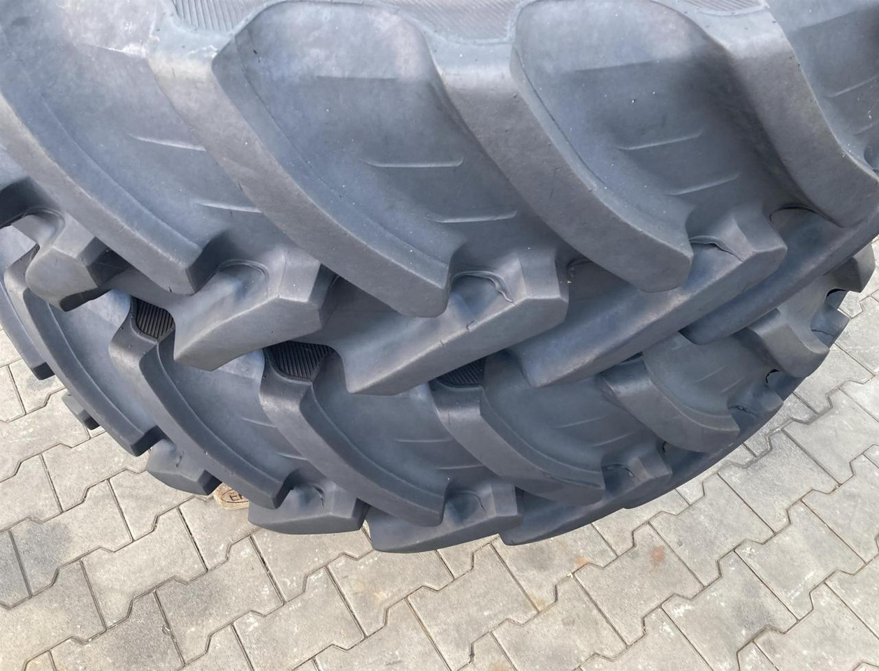 Alliance 380/85R34 - Ελαστικό για Γεωργικά μηχανήματα: φωτογραφία 2 Alliance 380/85R34 - Ελαστικό για Γεωργικά μηχανήματα: φωτογραφία 2