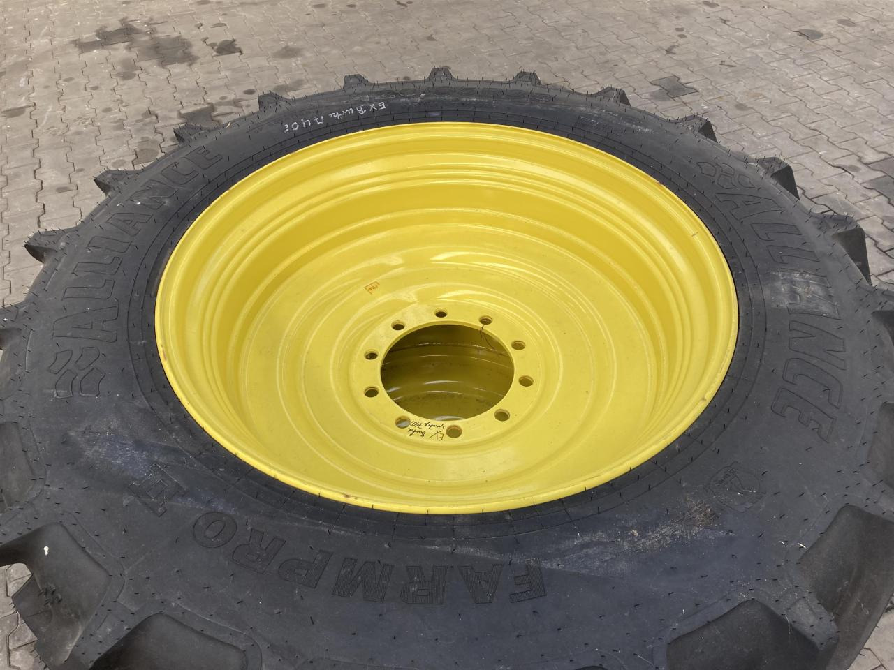 Alliance 420/85R38 - Ελαστικό για Γεωργικά μηχανήματα: φωτογραφία 2 Alliance 420/85R38 - Ελαστικό για Γεωργικά μηχανήματα: φωτογραφία 2