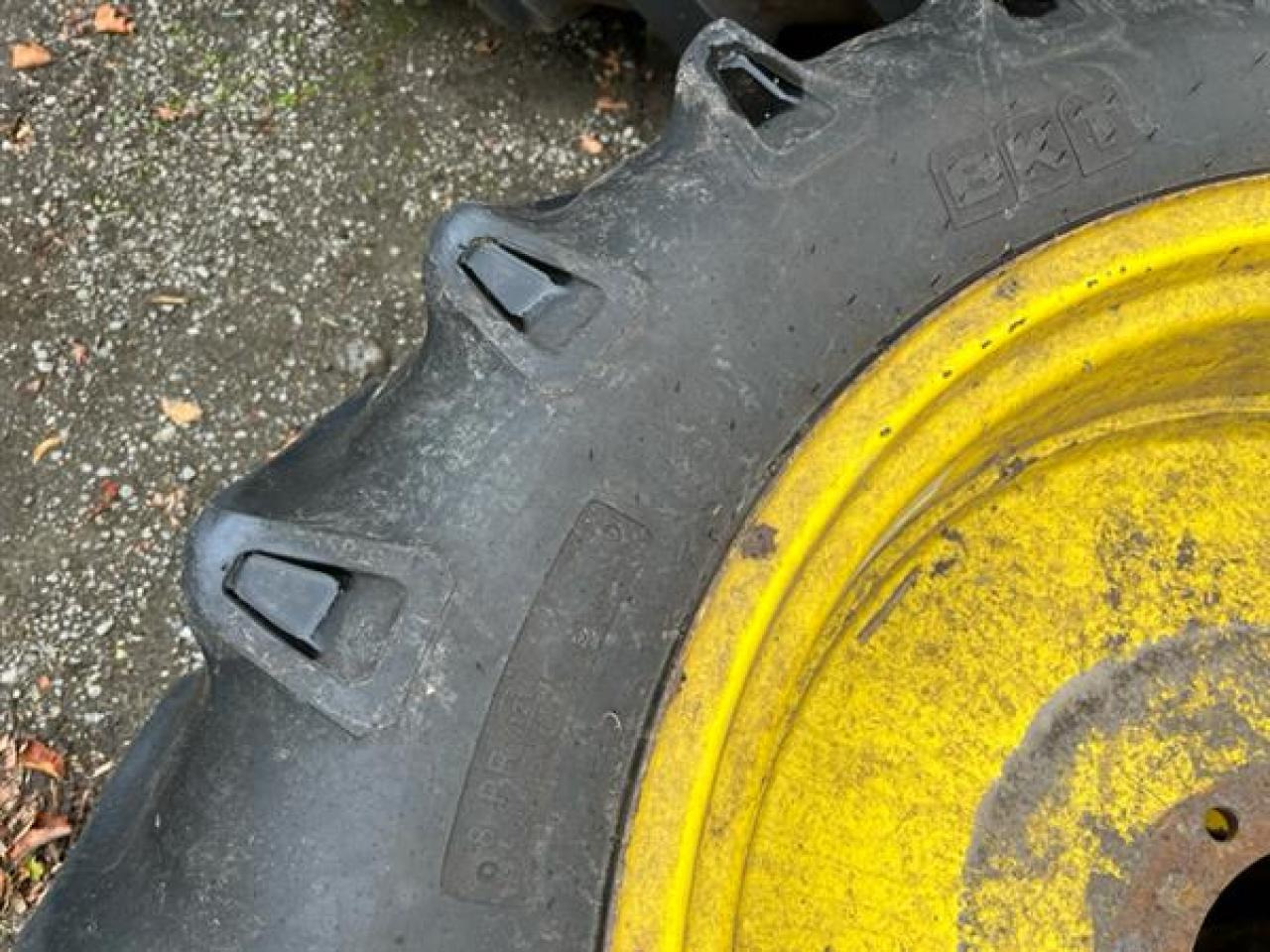 BKT 12.4-32 - Ελαστικό για Γεωργικά μηχανήματα: φωτογραφία 4 BKT 12.4-32 - Ελαστικό για Γεωργικά μηχανήματα: φωτογραφία 4