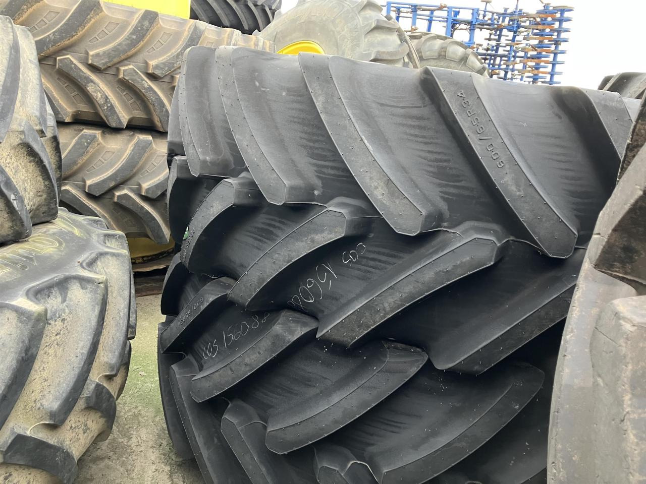 Bridgestone 600/65R34 - Ελαστικό για Γεωργικά μηχανήματα: φωτογραφία 2 Bridgestone 600/65R34 - Ελαστικό για Γεωργικά μηχανήματα: φωτογραφία 2