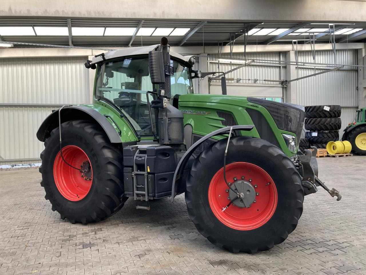Fendt 933 Vario Profi Plus - Τρακτέρ: φωτογραφία 5 Fendt 933 Vario Profi Plus - Τρακτέρ: φωτογραφία 5