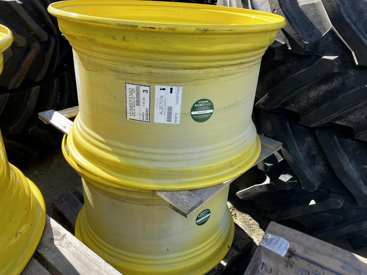 John Deere 23x38 - Ελαστικό για Γεωργικά μηχανήματα: φωτογραφία 1 John Deere 23x38 - Ελαστικό για Γεωργικά μηχανήματα: φωτογραφία 1