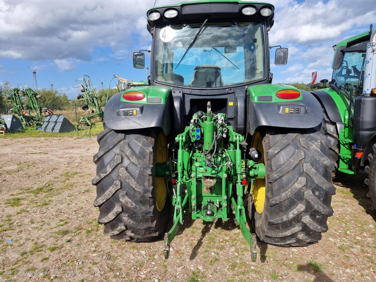John Deere 6140R - Τρακτέρ: φωτογραφία 3 John Deere 6140R - Τρακτέρ: φωτογραφία 3