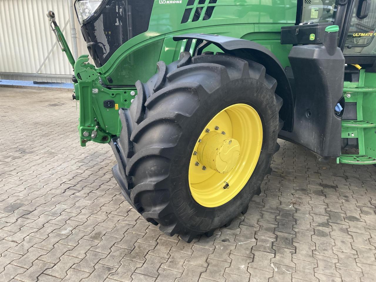 John Deere 6155R - Τρακτέρ: φωτογραφία 2 John Deere 6155R - Τρακτέρ: φωτογραφία 2