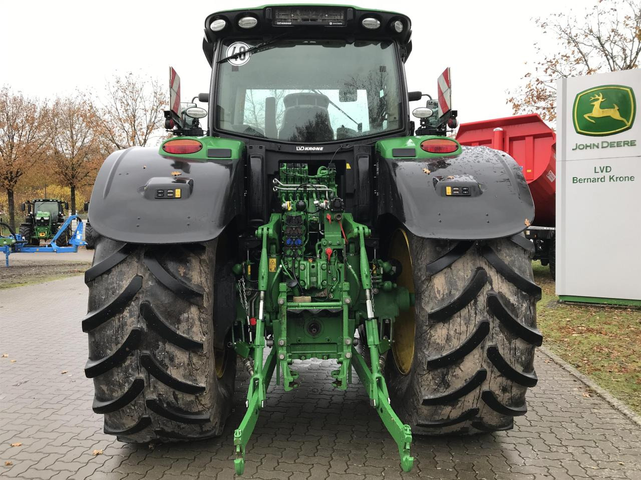 John Deere 6215R - Τρακτέρ: φωτογραφία 5 John Deere 6215R - Τρακτέρ: φωτογραφία 5