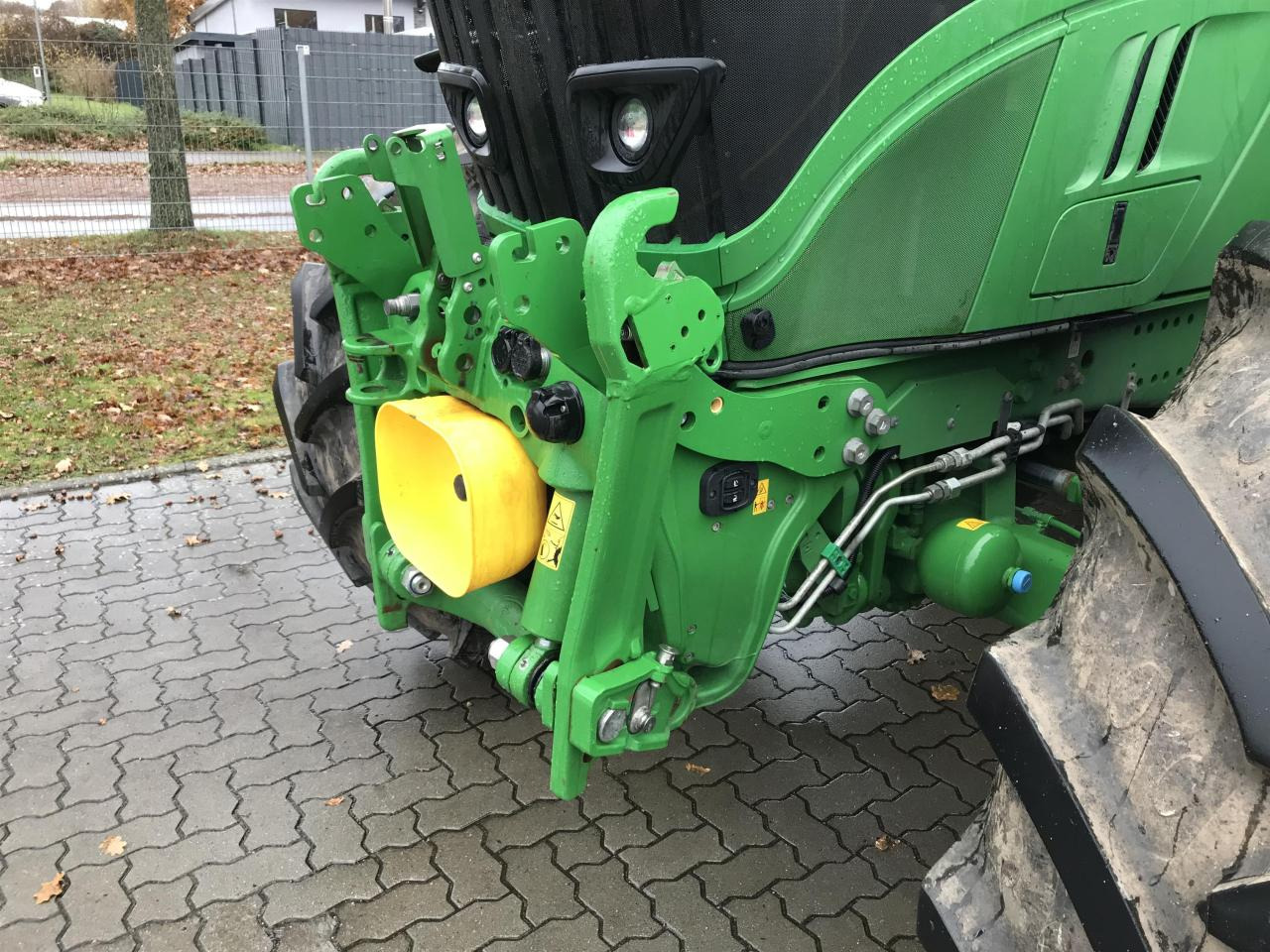 John Deere 6215R - Τρακτέρ: φωτογραφία 4 John Deere 6215R - Τρακτέρ: φωτογραφία 4