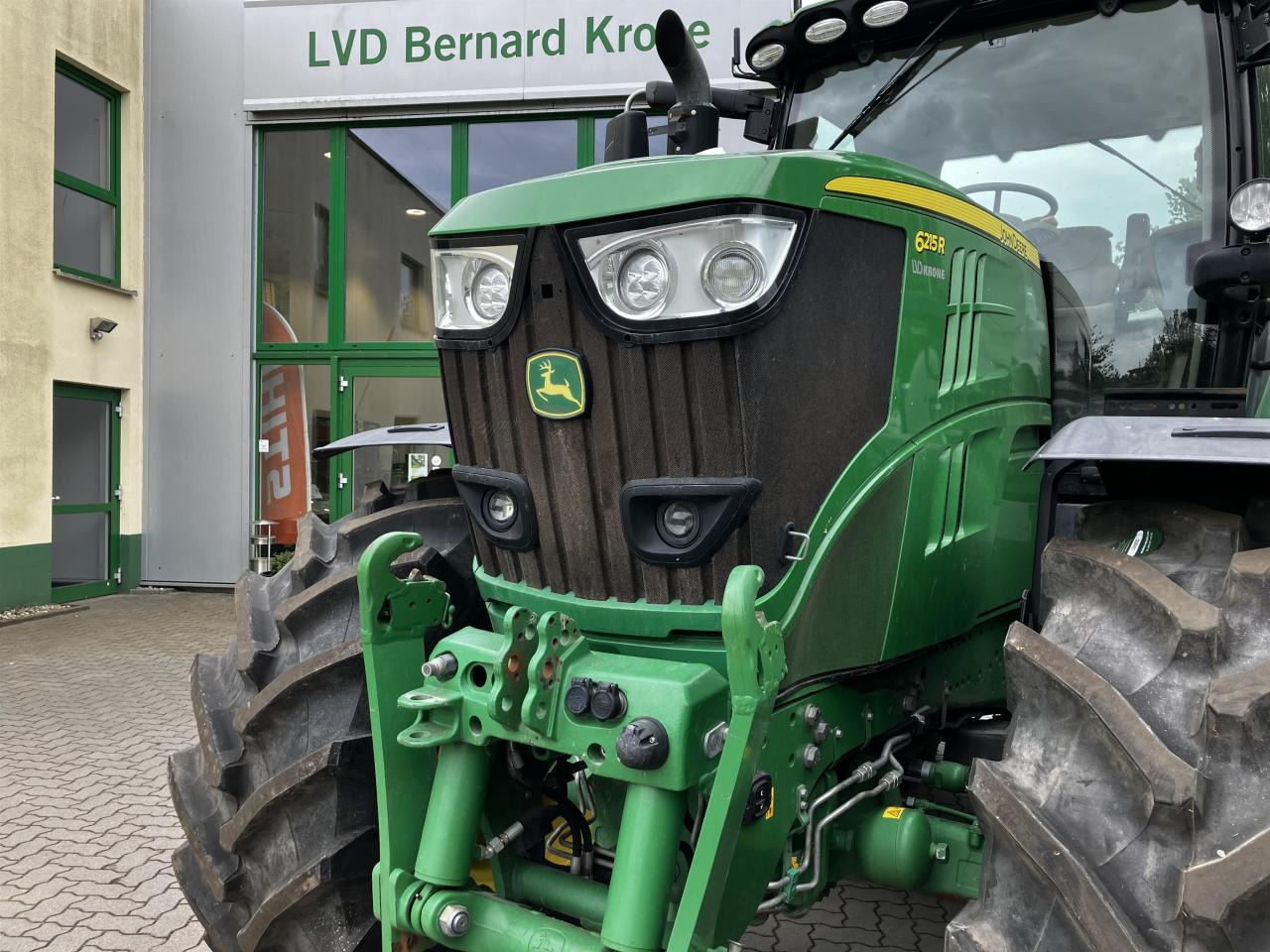 John Deere 6215R - Τρακτέρ: φωτογραφία 4 John Deere 6215R - Τρακτέρ: φωτογραφία 4