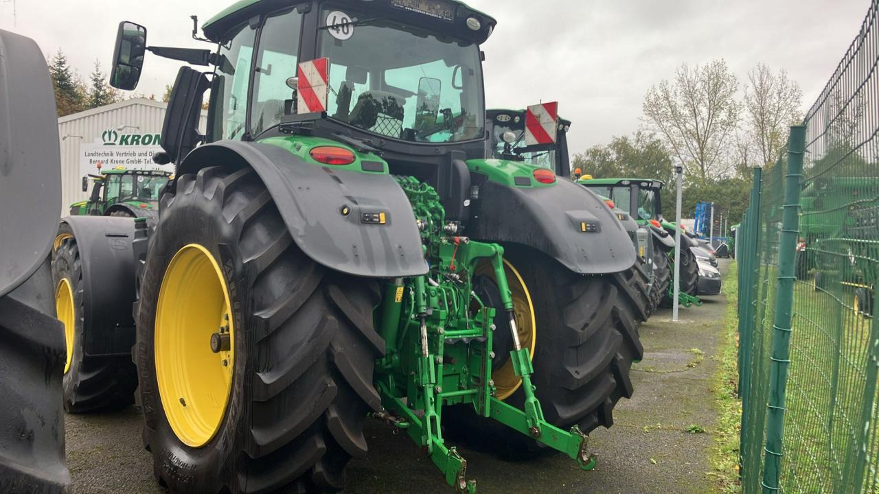 Τρακτέρ John Deere 6230R: φωτογραφία 9 Τρακτέρ John Deere 6230R: φωτογραφία 9