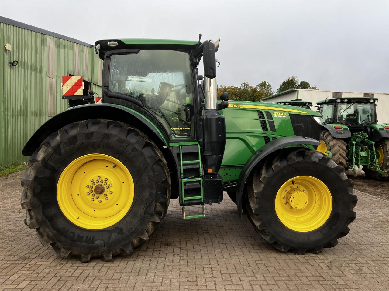 John Deere 6230R - Τρακτέρ: φωτογραφία 2 John Deere 6230R - Τρακτέρ: φωτογραφία 2