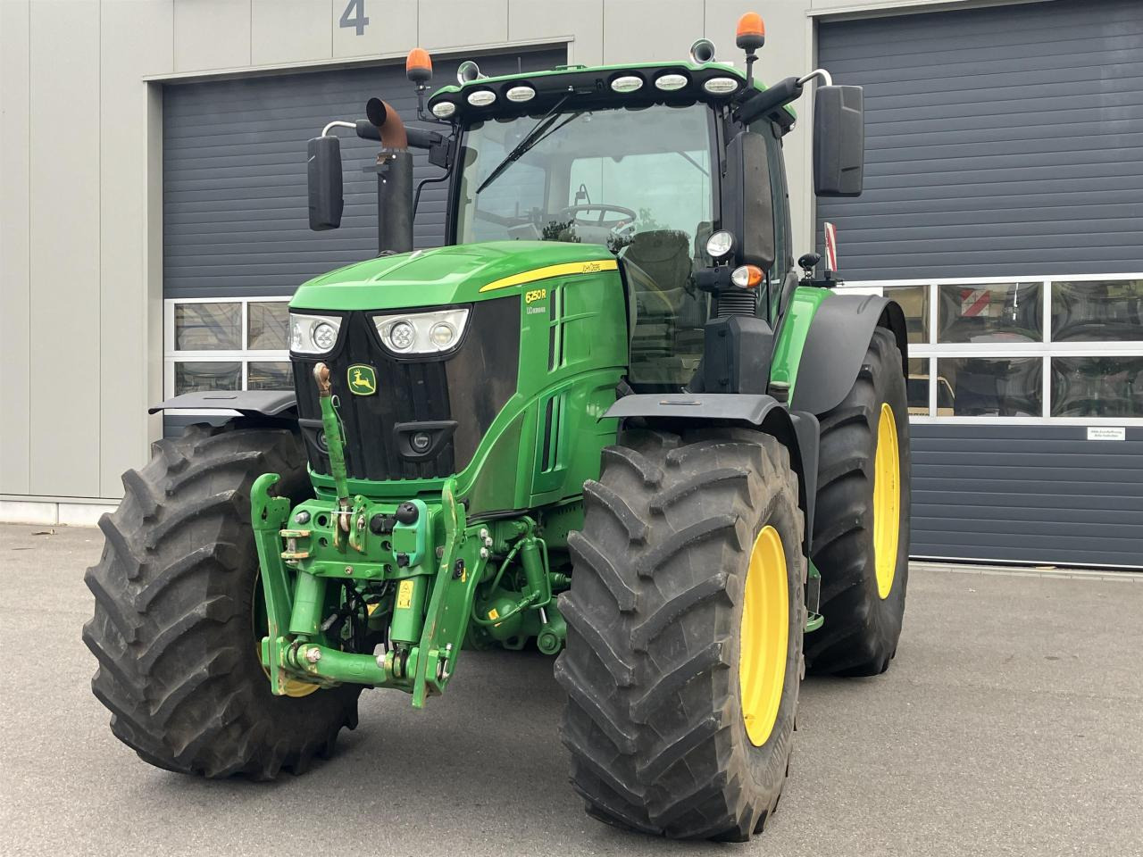 John Deere 6250R - Τρακτέρ: φωτογραφία 2 John Deere 6250R - Τρακτέρ: φωτογραφία 2