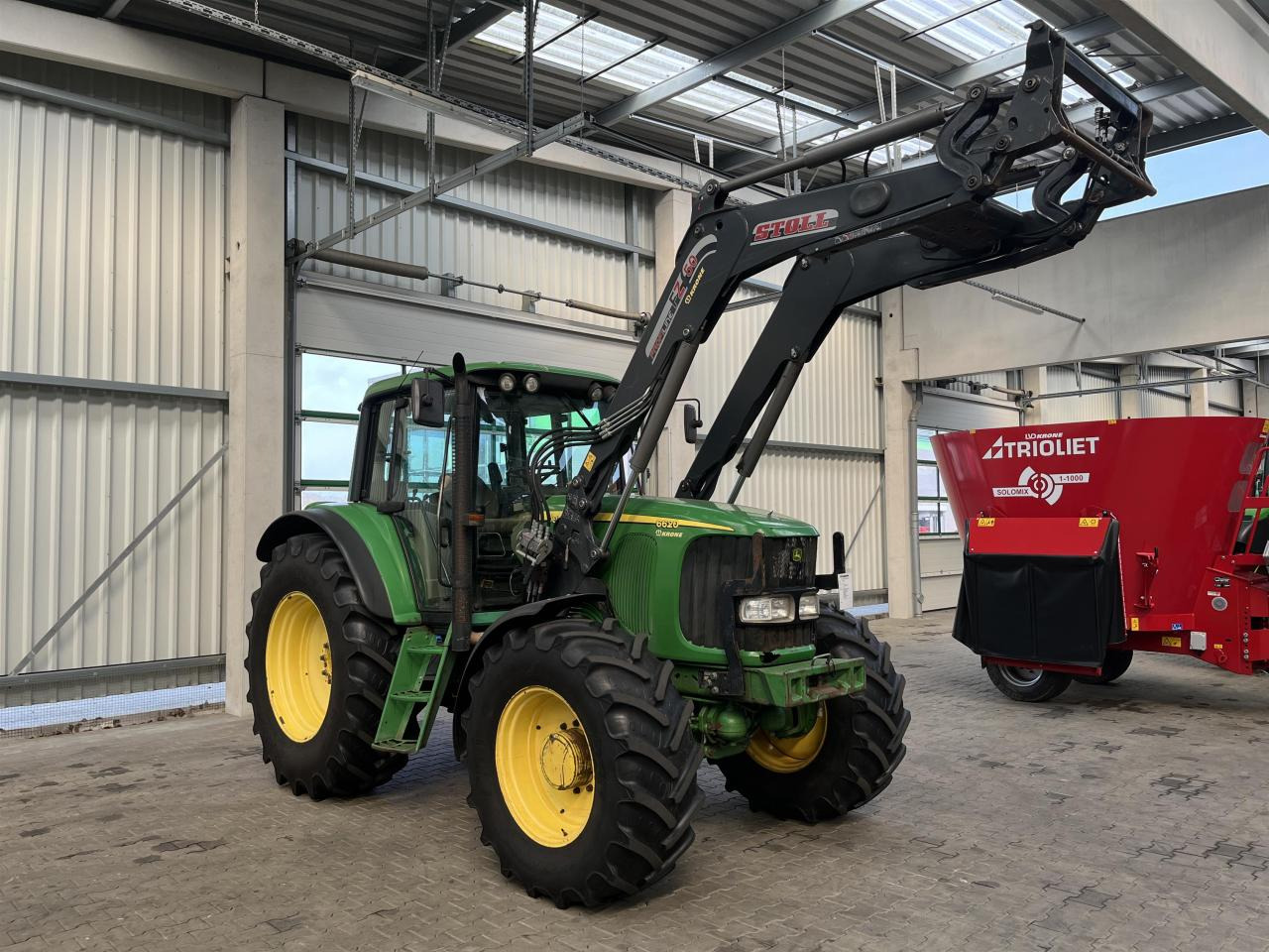 John Deere 6620 PREMIUM - Τρακτέρ: φωτογραφία 1 John Deere 6620 PREMIUM - Τρακτέρ: φωτογραφία 1