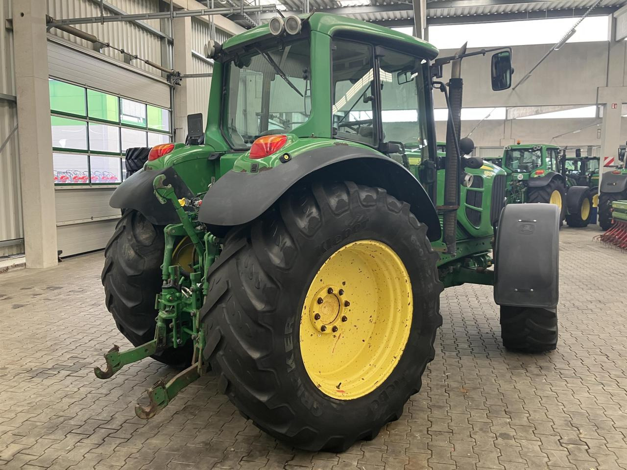 John Deere 6830 Premium - Τρακτέρ: φωτογραφία 3 John Deere 6830 Premium - Τρακτέρ: φωτογραφία 3