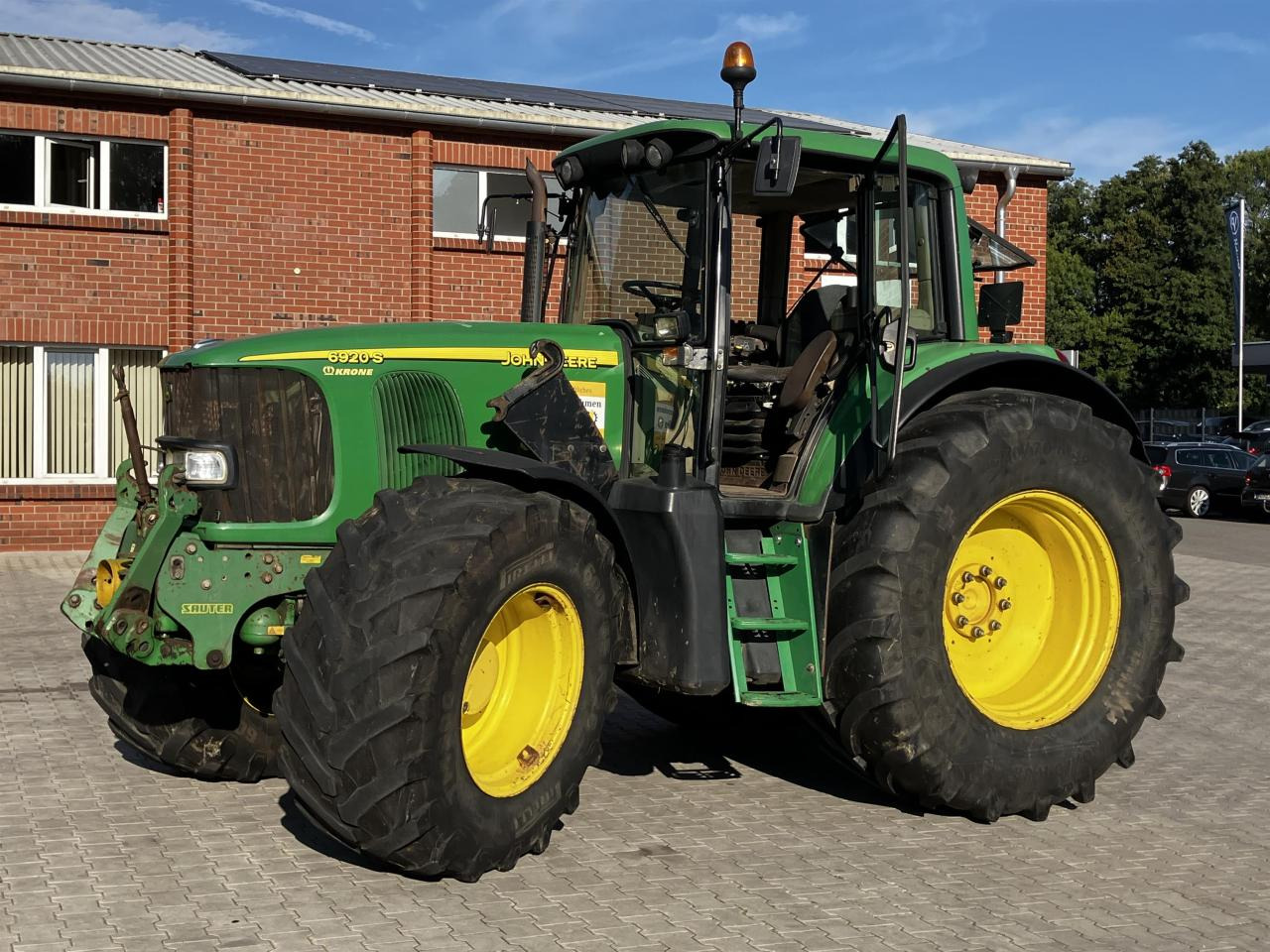 John Deere 6920 S - Τρακτέρ: φωτογραφία 3 John Deere 6920 S - Τρακτέρ: φωτογραφία 3