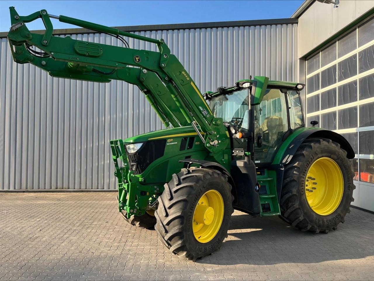 John Deere 6R 155 - Τρακτέρ: φωτογραφία 1 John Deere 6R 155 - Τρακτέρ: φωτογραφία 1