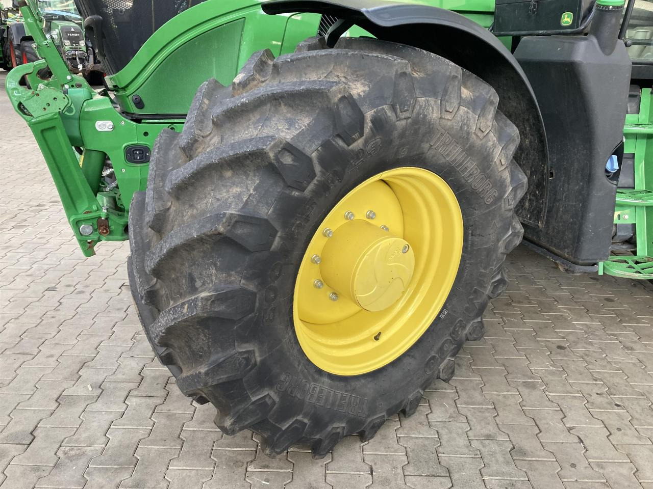 John Deere 6R 185 - Τρακτέρ: φωτογραφία 2 John Deere 6R 185 - Τρακτέρ: φωτογραφία 2
